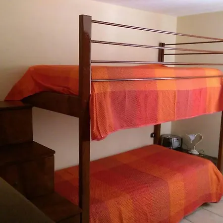 Apartman Appartamento Torre Lapillo